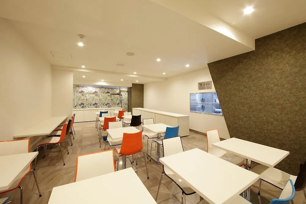 Sarasa Hotel Shinsaibashi Osaka 4*,